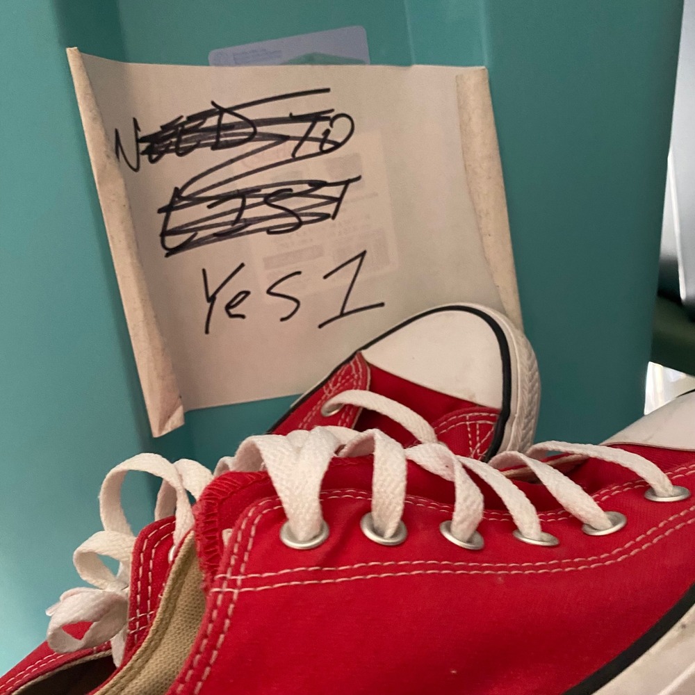 Converse Chuck Taylor All Star Low Top Sneakers Mens 6.5 Womens 8.5 Red Canvas - Picture 13 of 13